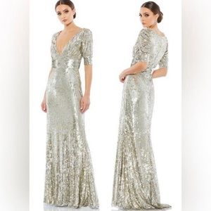 Mac Duggal sequin formal evening gown. New with tags.